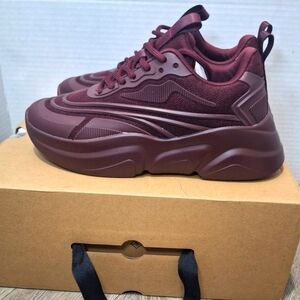 New Call It Spring REFRESH 2.O Shoes Womans Size 5 Lace Up 100% Vegan